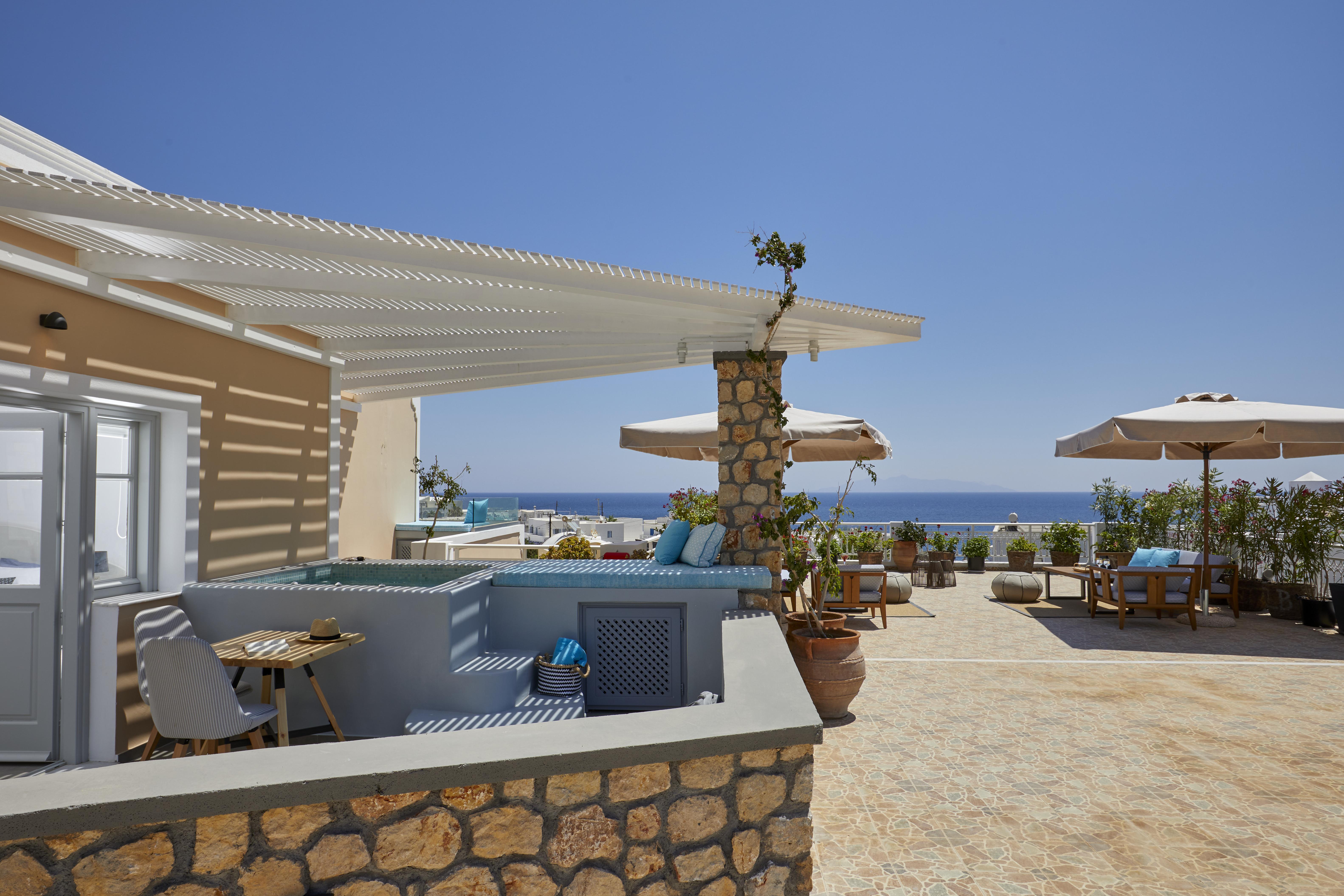 Blue Sea Hotel Kamari (Santorini)
